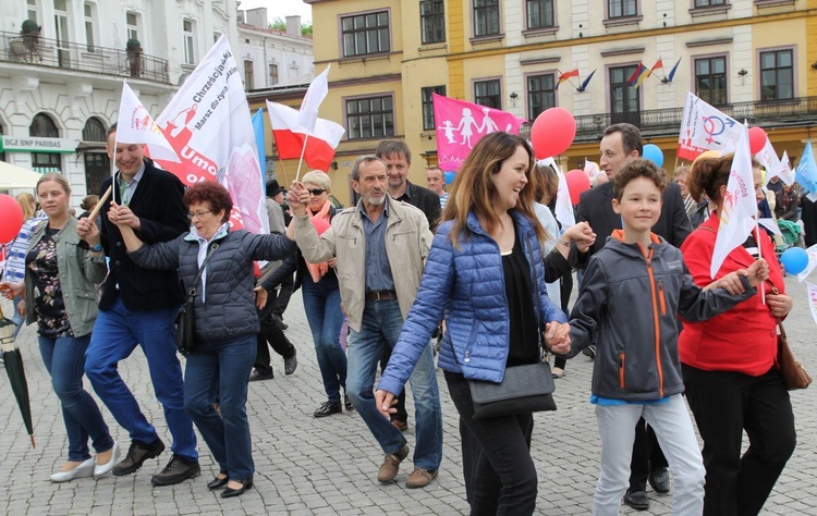 5. Chrześcijański Marsz dla Życia i Rodziny w Cieszynie cz. 1