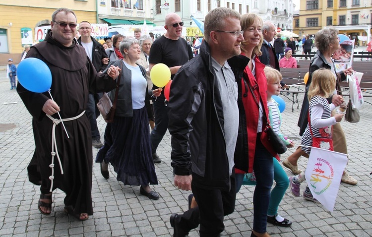 5. Chrześcijański Marsz dla Życia i Rodziny w Cieszynie cz. 1