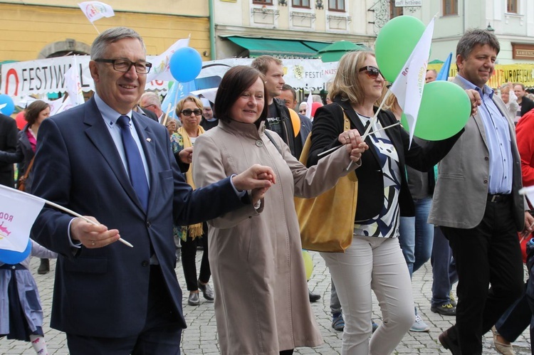 5. Chrześcijański Marsz dla Życia i Rodziny w Cieszynie cz. 1