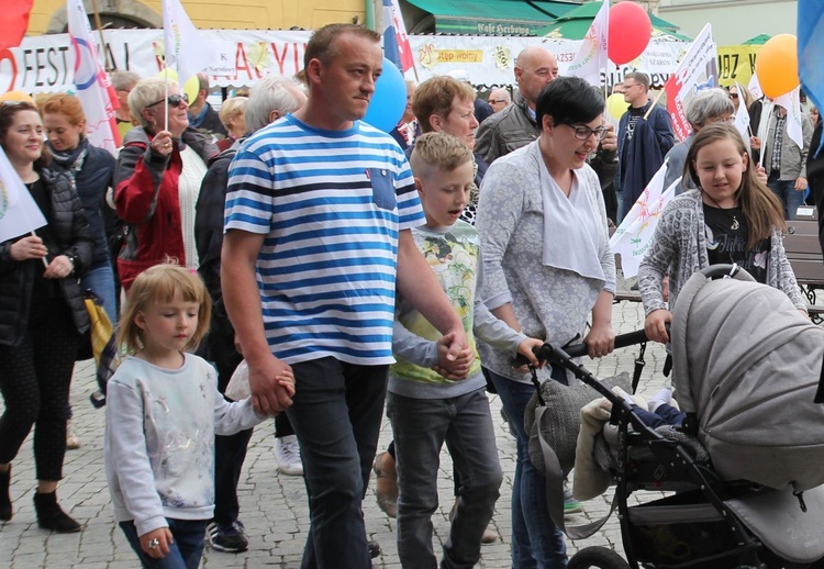 5. Chrześcijański Marsz dla Życia i Rodziny w Cieszynie cz. 1