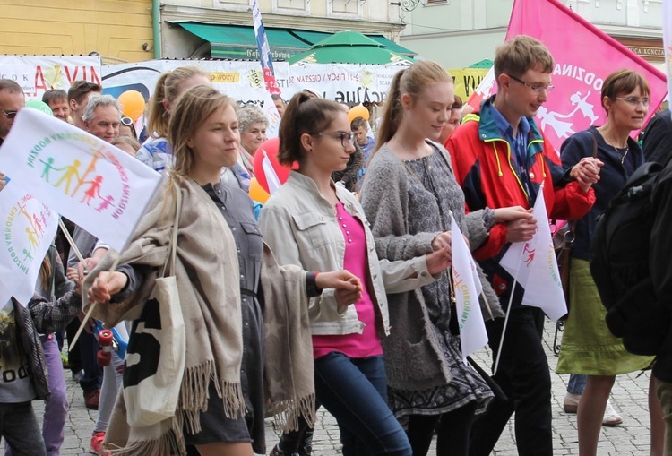 5. Chrześcijański Marsz dla Życia i Rodziny w Cieszynie cz. 1