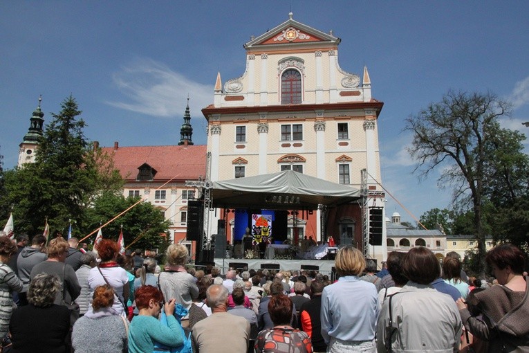II Archidiecezjalna Pielgrzymka Ludzi Pracy do Henrykowa