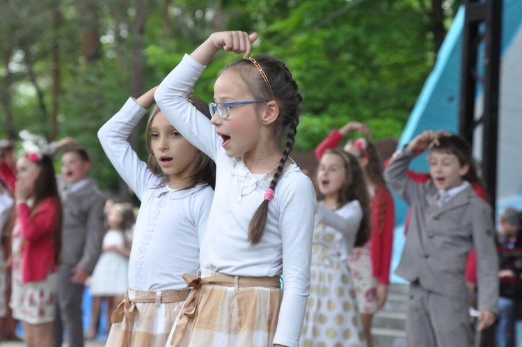 Jubileuszowy koncert Promyczków Dobra