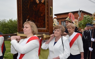 Powitanie ikony MB Częstochowskiej w Tumie