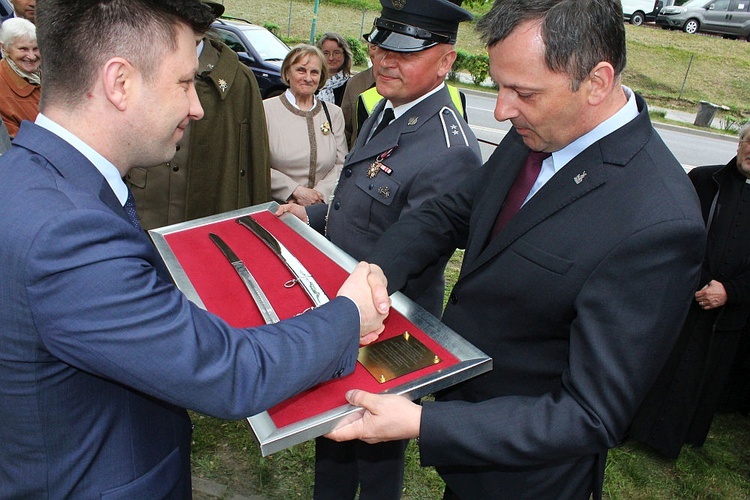 Pomnik Żołnierzy Wyklętych w Dzierżoniowie