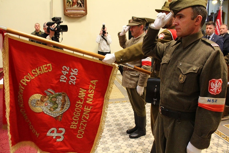 Pomnik Żołnierzy Wyklętych w Dzierżoniowie