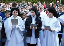 Uroczystości w 100. rocznicę objawień odbyły się w wielu parafiach archidiecezji.