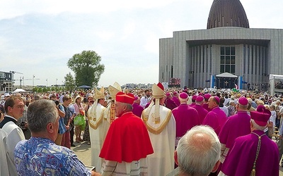 Msza św. z uroczystym Aktem Zawierzenia i Dziękczynienia rozpocznie się o godz. 12. W koncelebrze weźmie udział kard. Francesco Montenegro, arcybiskup Agrigento. 