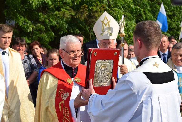 Powitanie ikony MB Częstochowskiej w Górze św. Małgorzaty