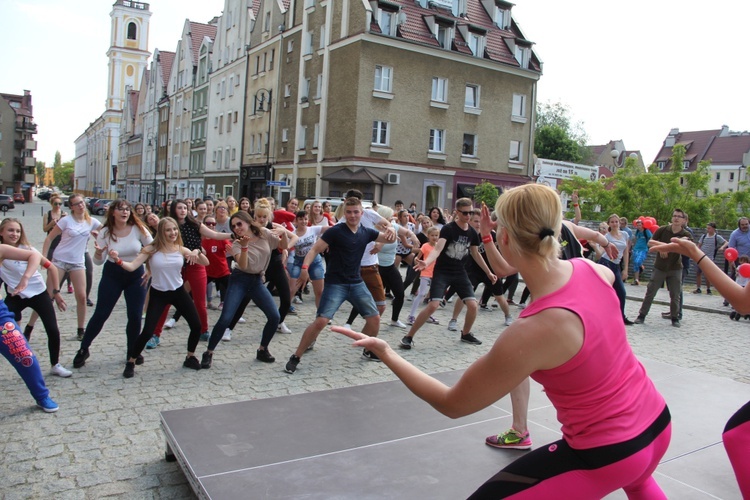 Charytatywna zumba w Głogowie