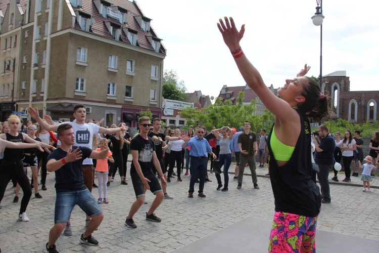 Charytatywna zumba w Głogowie