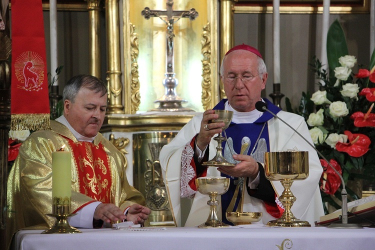 Powitanie ikony MB Częstochowskiej w Piątku