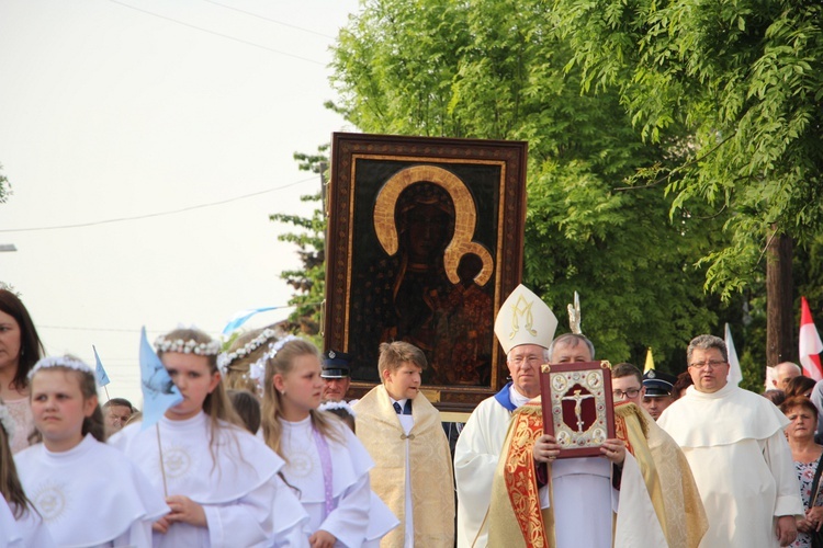 Powitanie ikony MB Częstochowskiej w Piątku