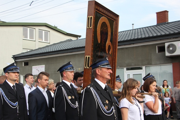 Powitanie ikony MB Częstochowskiej w Piątku