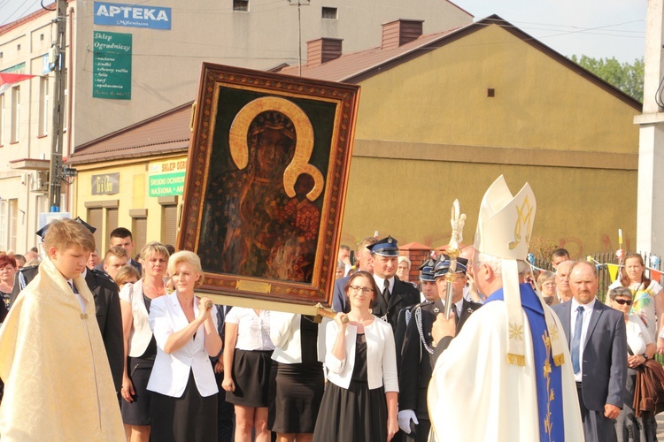 Powitanie ikony MB Częstochowskiej w Piątku