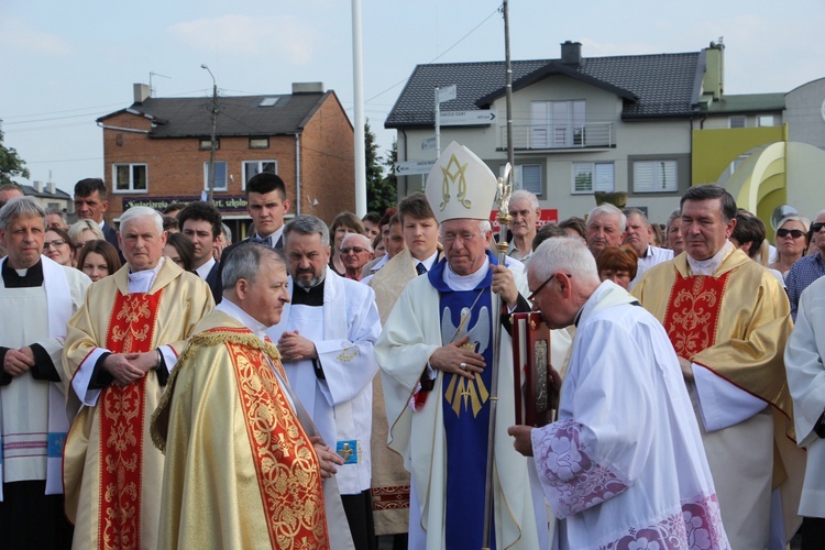 Powitanie ikony MB Częstochowskiej w Piątku