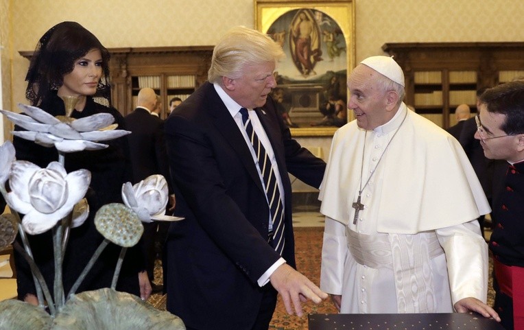Papież do Trumpa: Niech będzie pan narzędziem pokoju