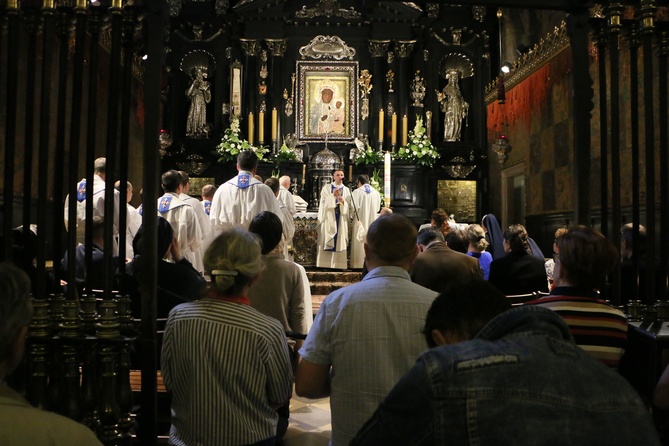 Zawierzenie Sinicum Maryi na Jasnej Górze