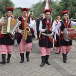 Sztandar przedszkolaków z Luszowic 