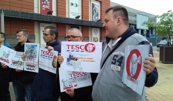 Pracownicy Tesco w Katowicach 
