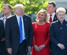 Trump: Wielu sojuszników w NATO płaci za mało na obronę