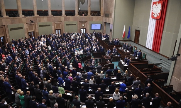 Uczcimy stulecie odzyskania niepodległości