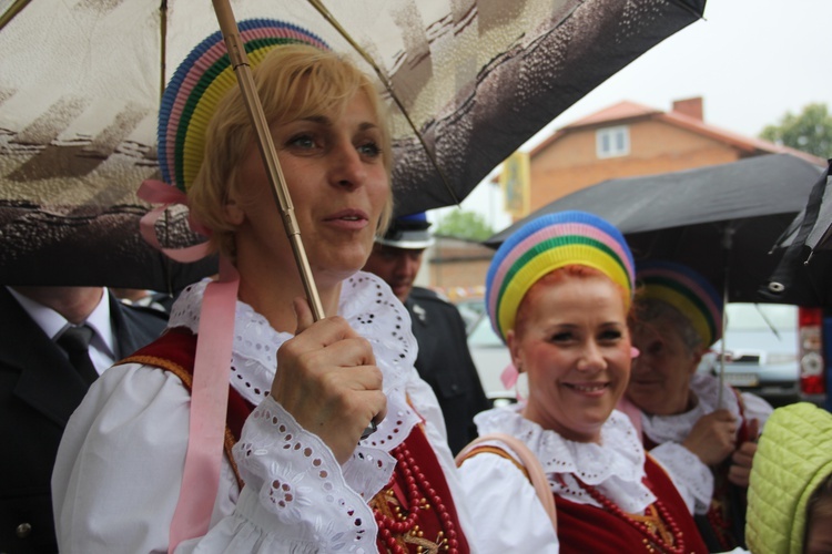 Powitanie ikony MB Częstochowskiej w Łękach Kościelnych