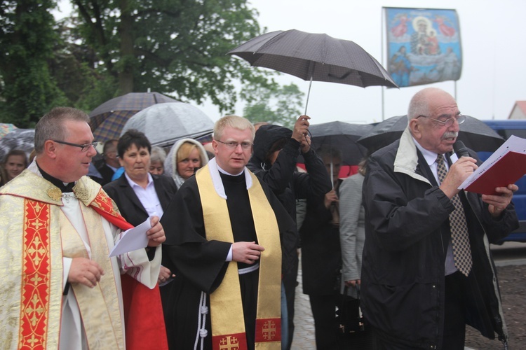 Powitanie ikony MB Częstochowskiej w Łękach Kościelnych