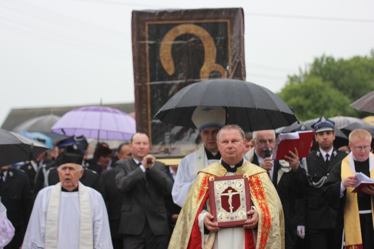 Powitanie ikony MB Częstochowskiej w Łękach Kościelnych