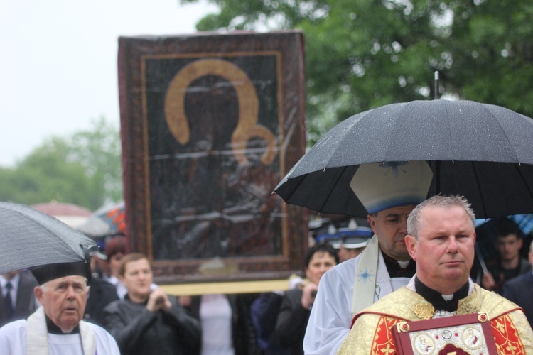 Powitanie ikony MB Częstochowskiej w Łękach Kościelnych