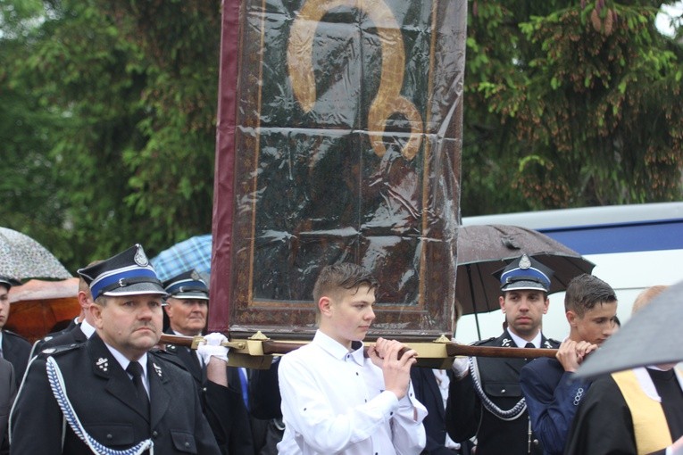 Powitanie ikony MB Częstochowskiej w Łękach Kościelnych