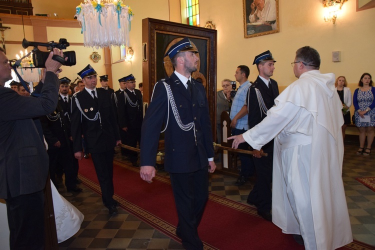 Powitanie ikony MB Częstochowskiej w Orłowie