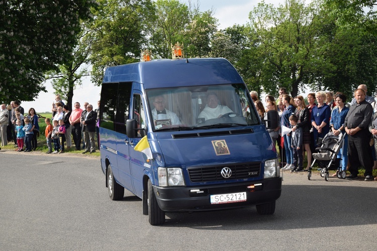 Powitanie ikony MB Częstochowskiej w Orłowie