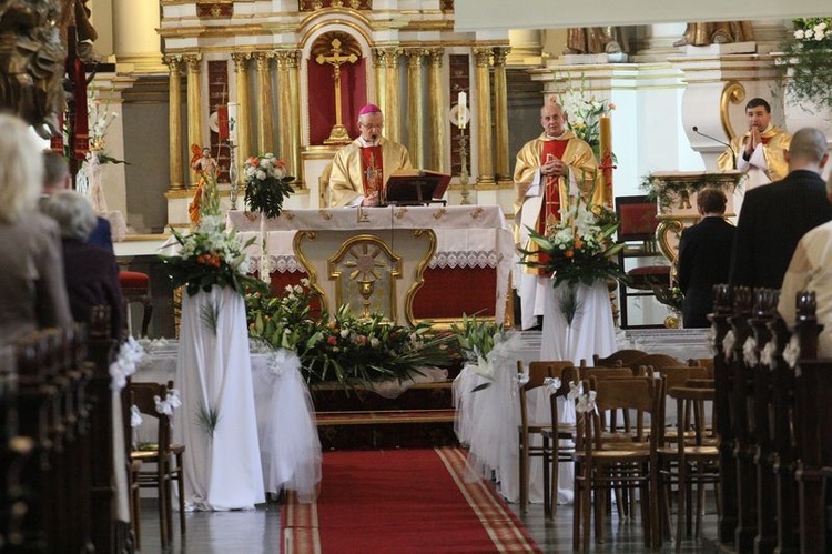 Msza św. jubileuszowa w 110 rocznicę powstania Biblioteki im. H. Łopacińskiego 