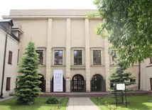 Siedziba biblioteki przy ul. Narutowicza 4