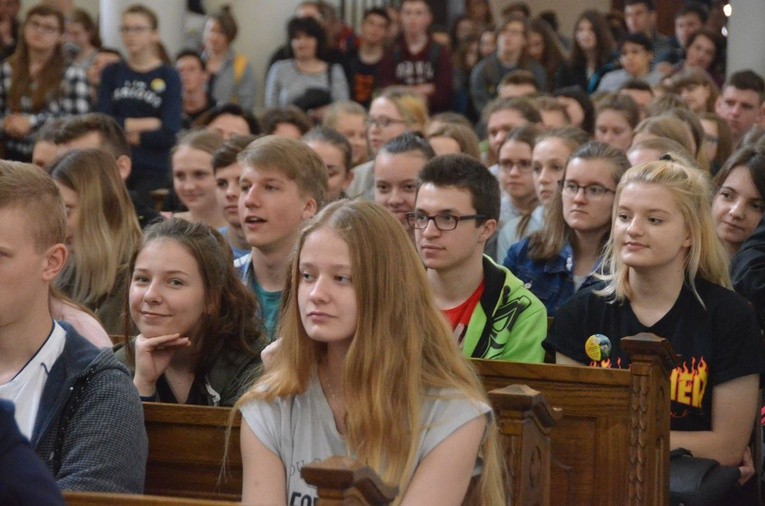 Pilegrzymka gimnazjalistów 