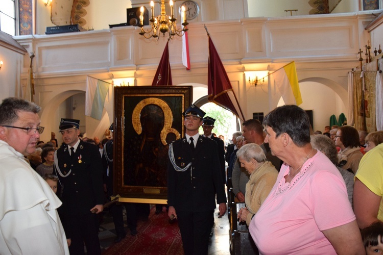 Powitanie ikony MB Częstochowskiej w Sobocie