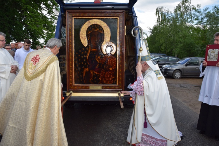 Powitanie ikony MB Częstochowskiej w Sobocie