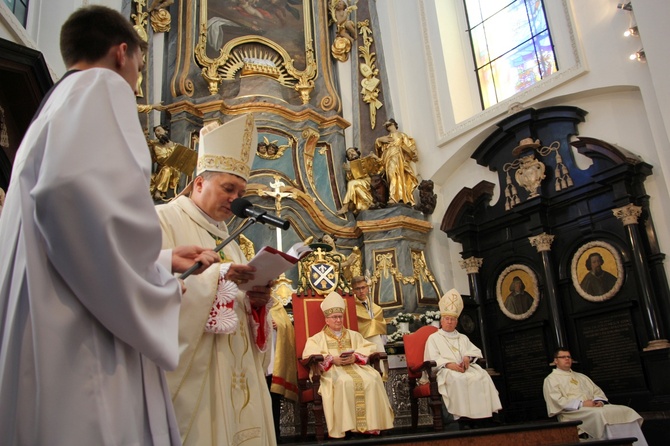 Sakra abp. Andrzeja Józwowicza