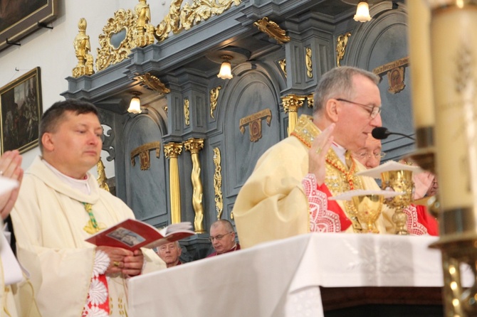 Sakra abp. Andrzeja Józwowicza