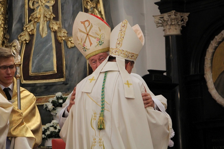 Sakra abp. Andrzeja Józwowicza