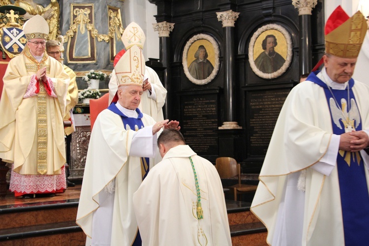 Sakra abp. Andrzeja Józwowicza