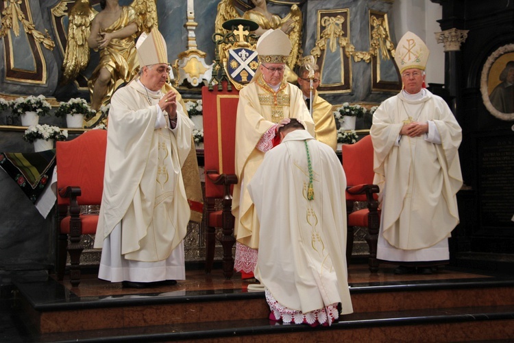 Sakra abp. Andrzeja Józwowicza