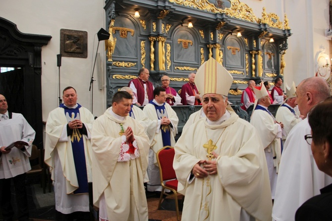 Sakra abp. Andrzeja Józwowicza