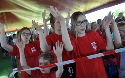 Diecezjalny Dzień Dziecka w Skrzatuszu