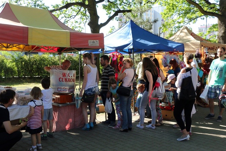 Piknik w parafii św. Jadwigi na Kozanowie