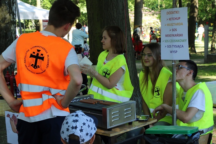 Piknik w parafii św. Jadwigi na Kozanowie