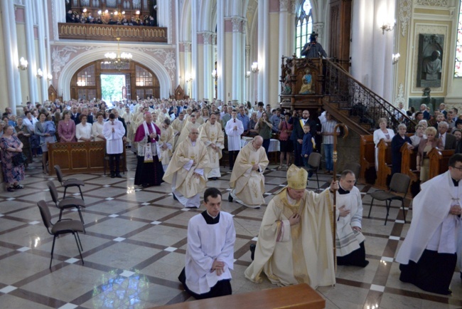 Liturgia święceń kapłańskich w radomskiej katedrze