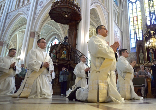 Liturgia święceń kapłańskich w radomskiej katedrze