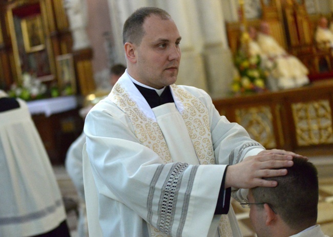 Liturgia święceń kapłańskich w radomskiej katedrze